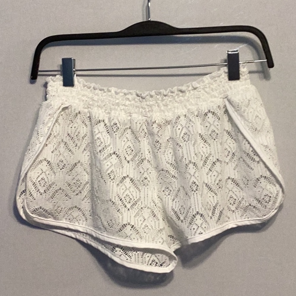 OP lace low rise bathing suit cover up shorts size small (3/5)